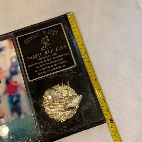 Vintage Tampa Bay Buccaneers Errict Rhett Auto NFL 15" x 12" Wall Plaque - Picture 16 of 16